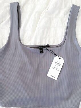 Express Ribbed Scoop Crop Tank in Lavender